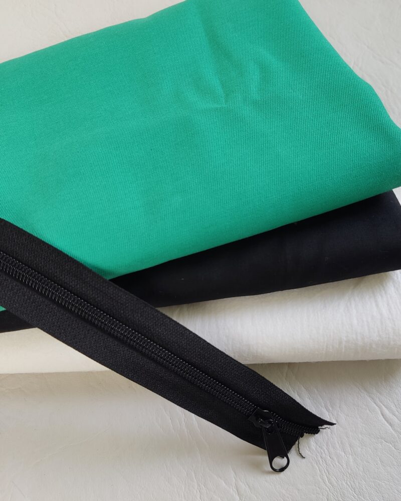 Kit con gabardina - Imagen 2